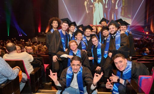 Revivez la remise de titres de la promo 2022 d’Epitech au Palais des Congrès de Paris